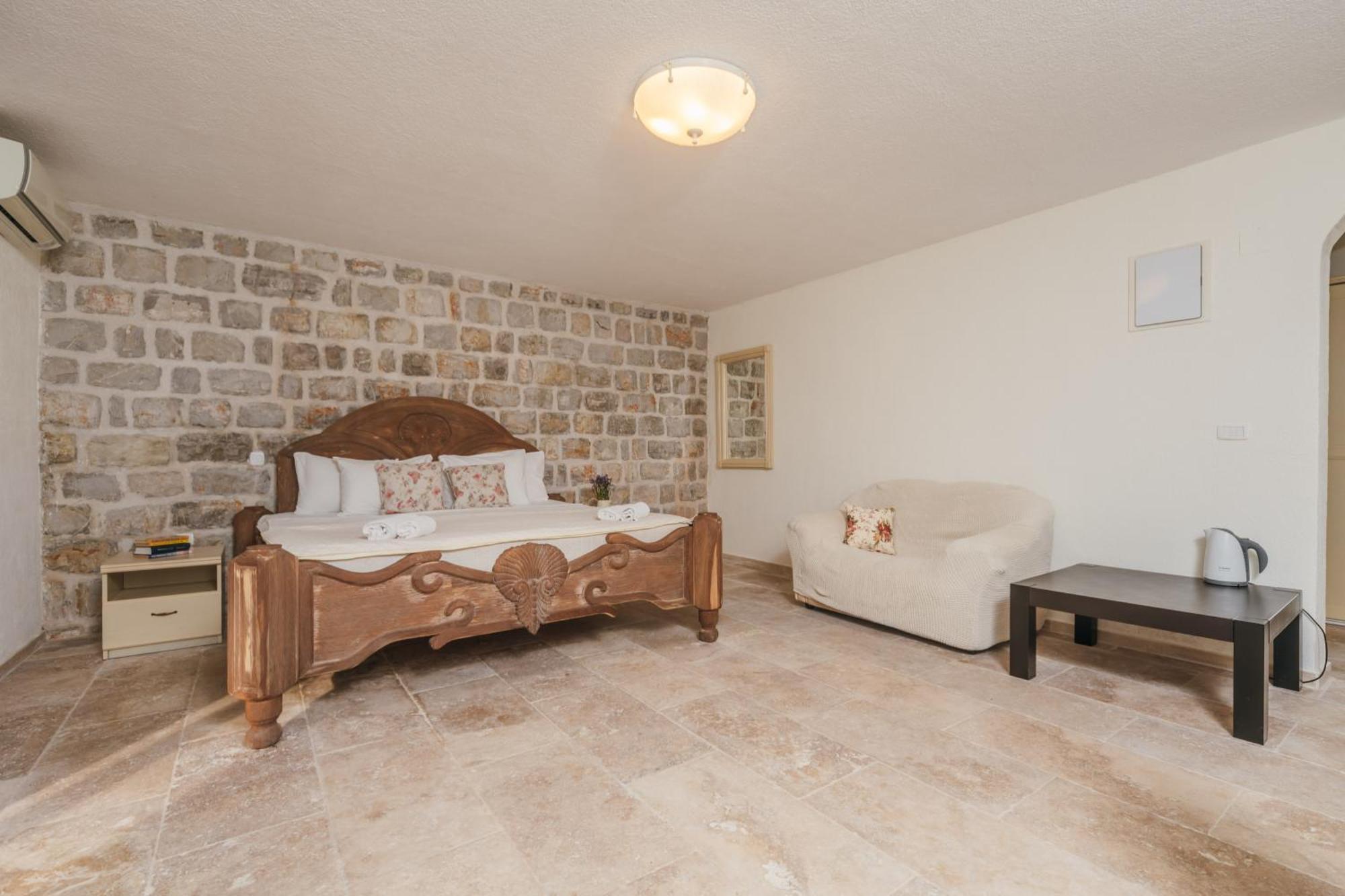 Apartments Pietra Mare Petrovac na moru Zimmer foto